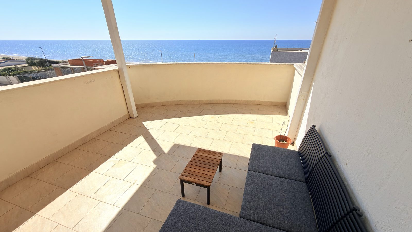 La terrazza dell’Attico al Mare